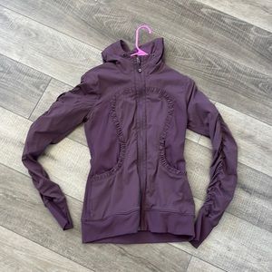 lululemon jacket